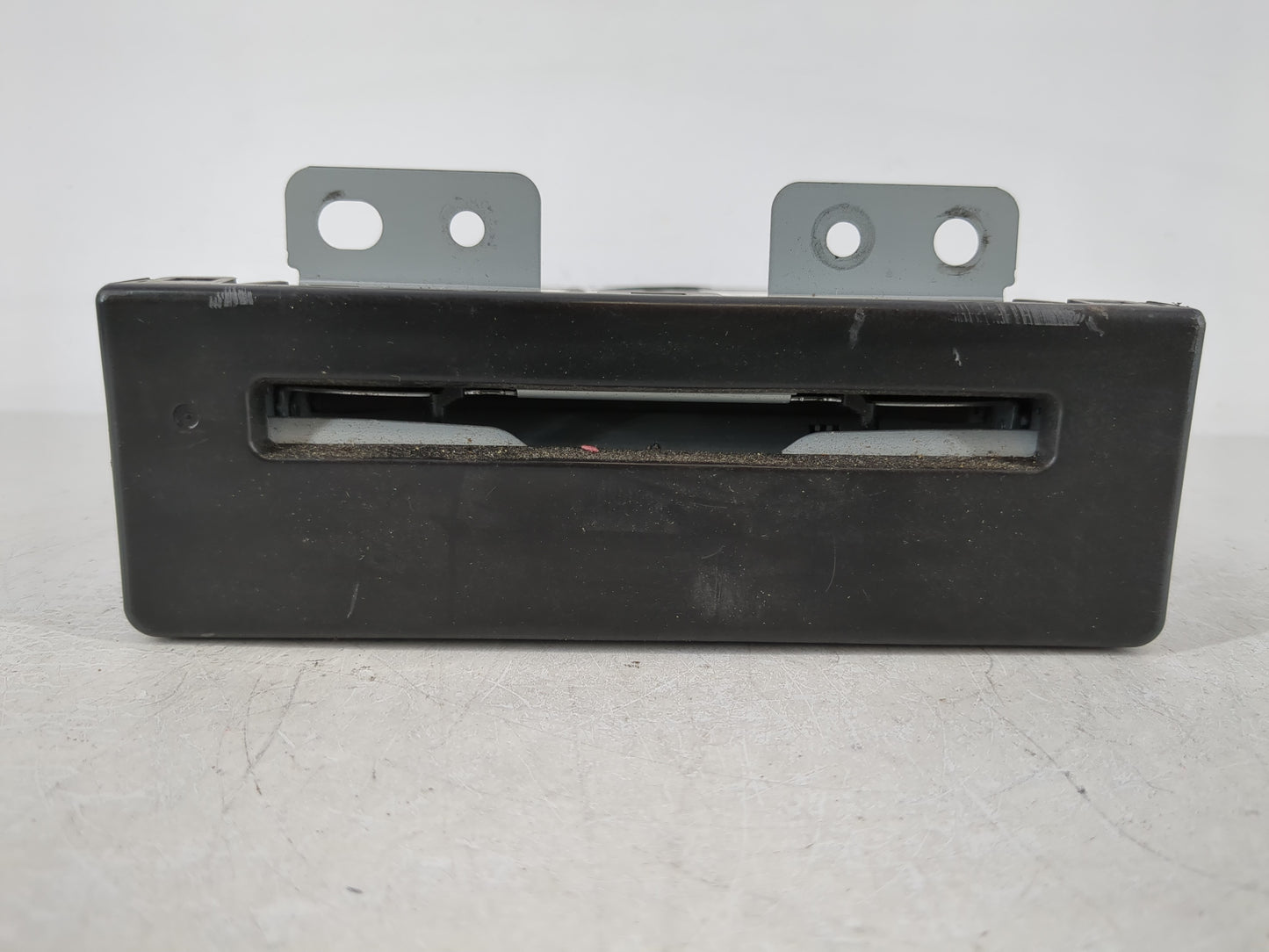 2019 Chevrolet Suburban 1500 Radio AM FM Cd Player Receiver Replacement P/N:84016434 Fits Fits 2017 2018 2020 OEM Used Auto 