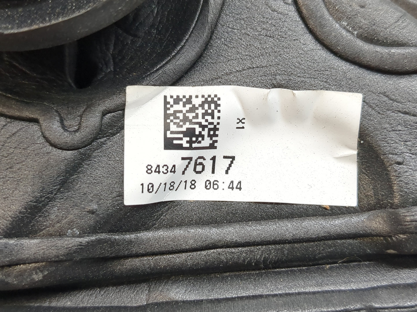 2019 Chevrolet Suburban 1500 Side Mirror Replacement Driver Left View Door Mirror P/N:84347617 Fits Fits 2015 2016 2017 2018