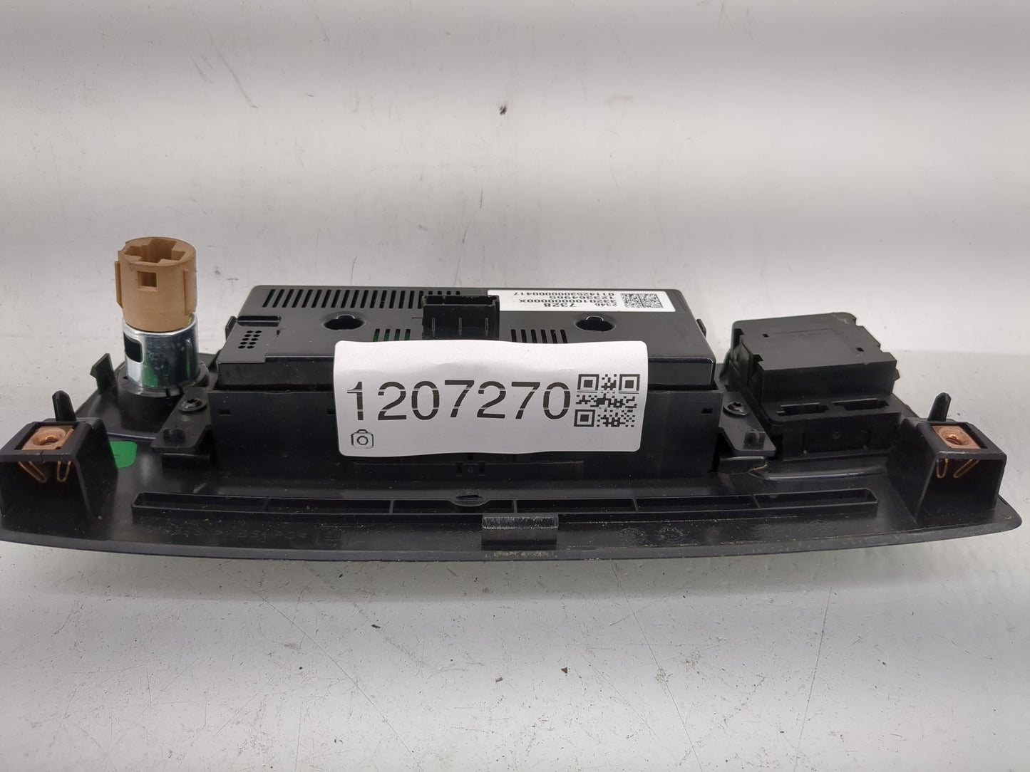 2019 Chevrolet Suburban 1500 Climate Control Module Temperature AC/Heater Replacement P/N:23467328 Fits OEM Used Auto Parts 