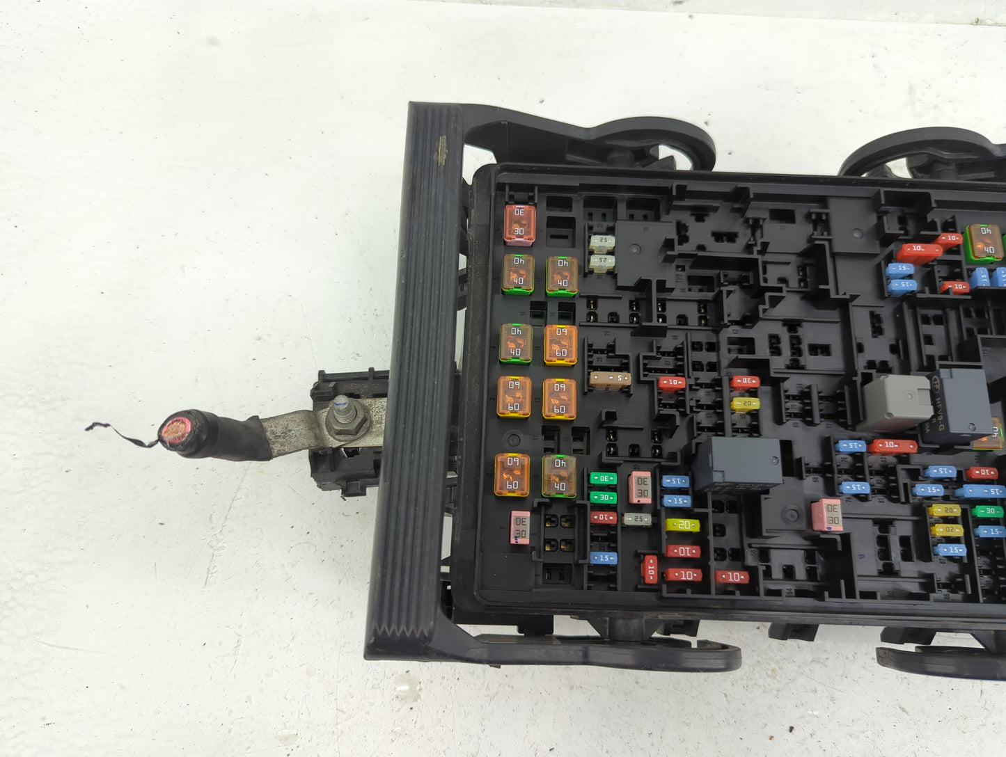 2019 Chevrolet Suburban 1500 Fusebox Fuse Box Panel Relay Module Fits Fits 2015 2016 2017 2018 2020 OEM Used Auto Parts - Oe