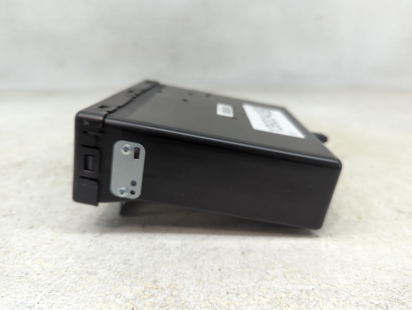 2019 Chevrolet Suburban 1500 Radio AM FM Cd Player Receiver Replacement P/N:84016434 Fits Fits 2017 2018 2020 OEM Used Auto 