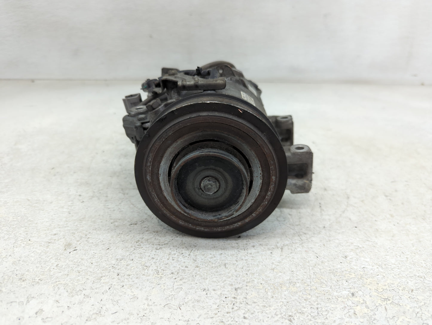 Chevrolet Suburban 1500 Air Conditioning A/c Ac Compressor Oem - Oemusedautoparts1.com