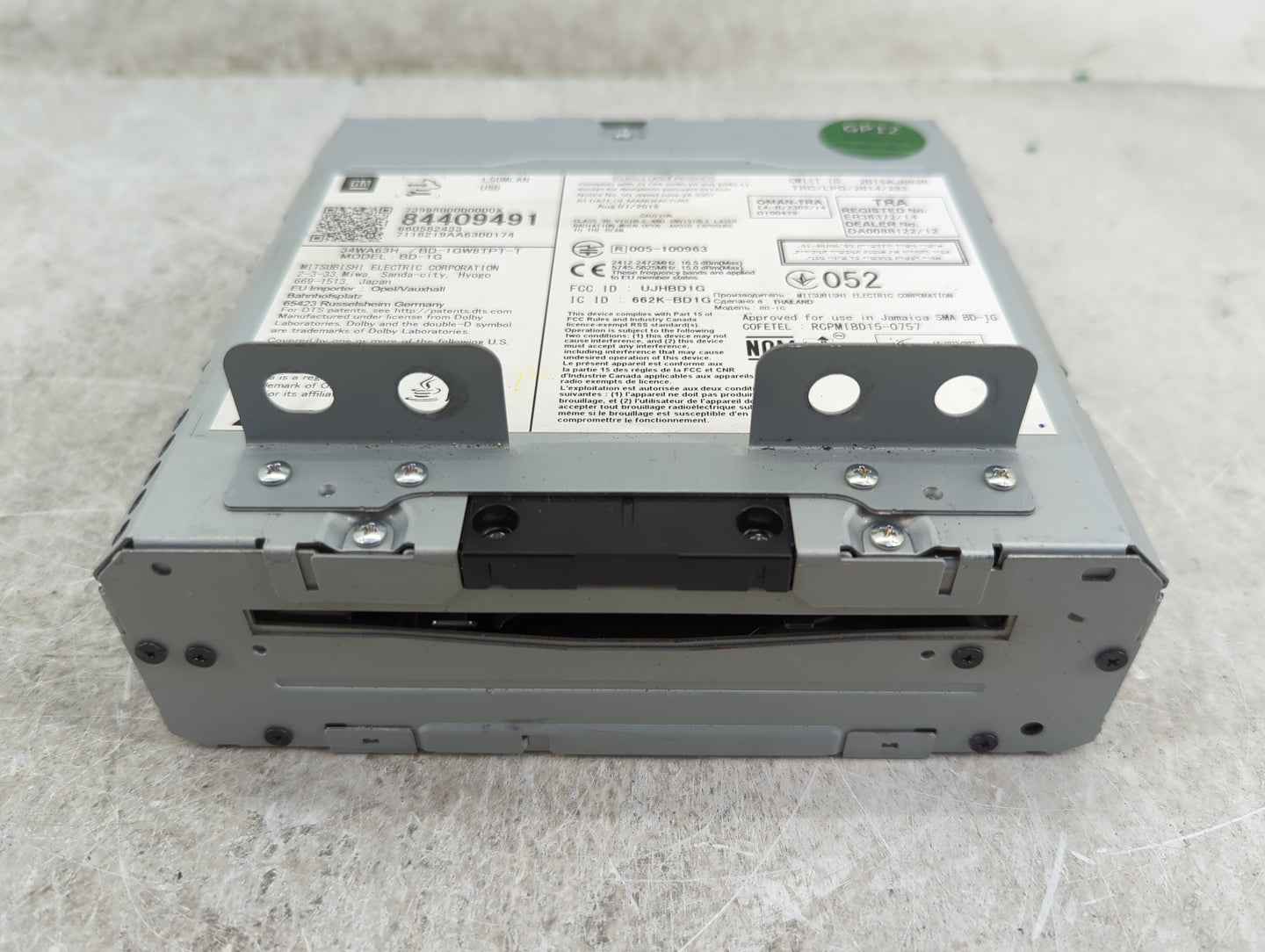 2019 Chevrolet Suburban 1500 Radio AM FM Cd Player Receiver Replacement P/N:84409491 UJHBD1G Fits Fits 2016 2017 2018 2020 O
