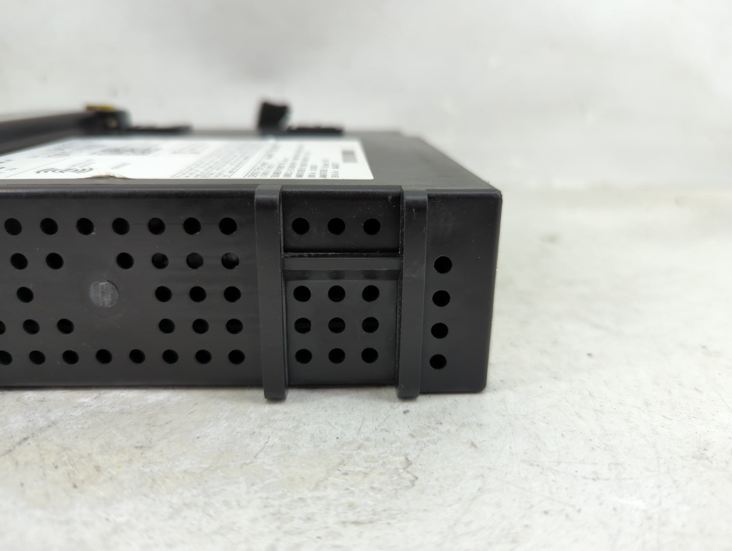 2019 Chevrolet Suburban 1500 Radio AM FM Cd Player Receiver Replacement P/N:84278528 Fits Fits 2016 2017 2018 2020 OEM Used 