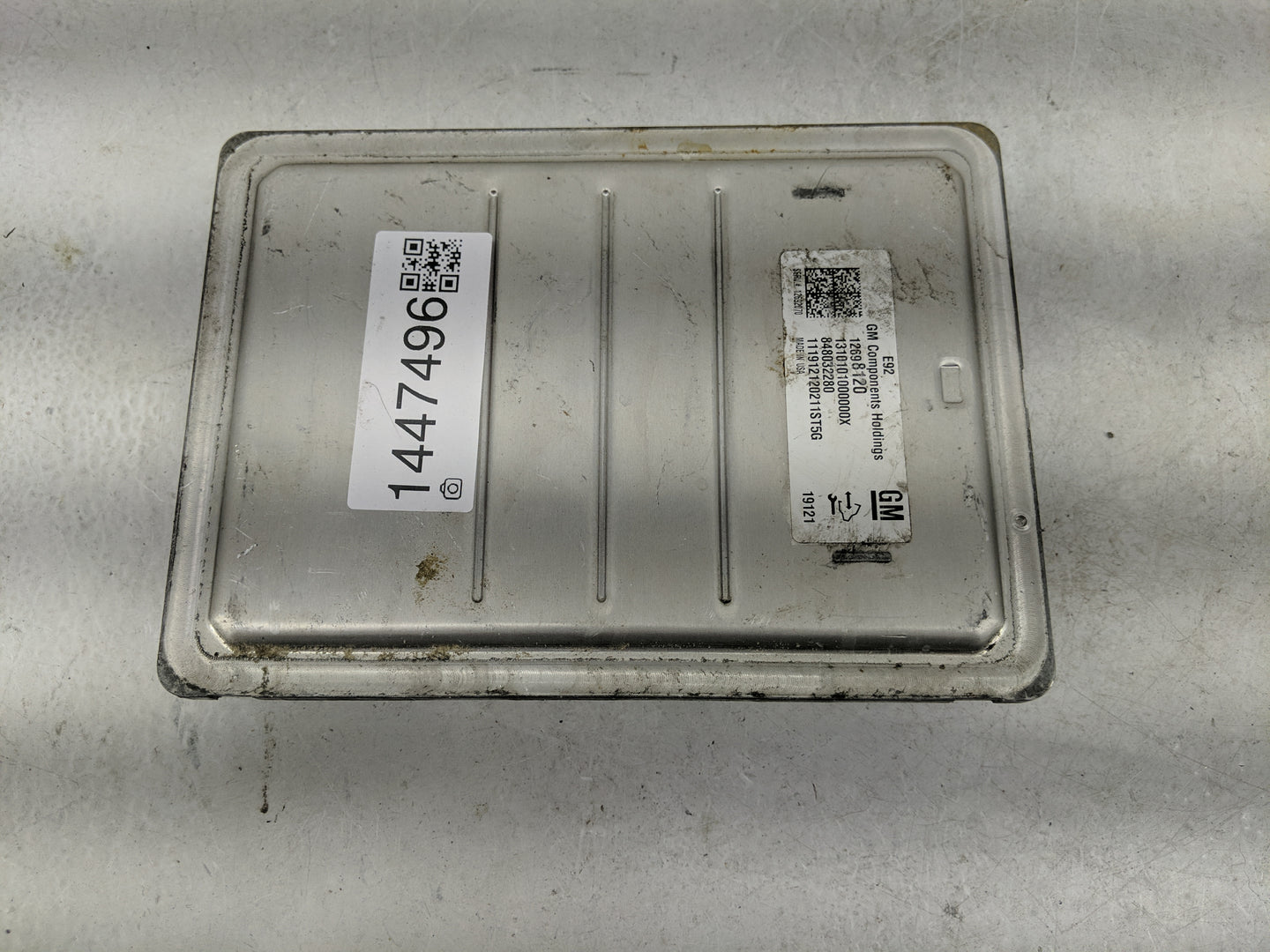 2019 Chevrolet Suburban 1500 PCM Engine Control Computer ECU ECM PCU OEM P/N:12698120 12692070 Fits Fits 2018 2020 2021 OEM 