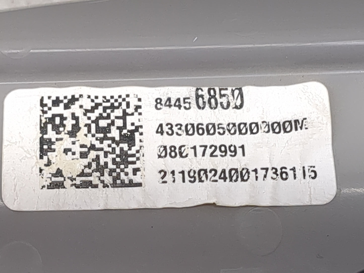 Chevrolet Suburban 1500 Overhead Roof Console Gray - Oemusedautoparts1.com