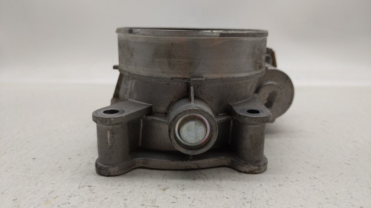 2019 Chevrolet Suburban 1500 Throttle Body P/N:12678224 12617792 Fits Fits 2014 2015 2016 2017 2018 OEM Used Auto Parts - Oe