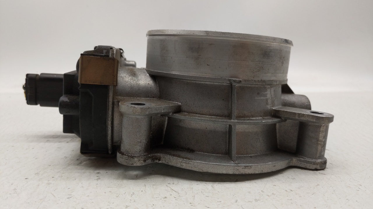 2019 Chevrolet Suburban 1500 Throttle Body P/N:12678224 12617792 Fits Fits 2014 2015 2016 2017 2018 OEM Used Auto Parts - Oe