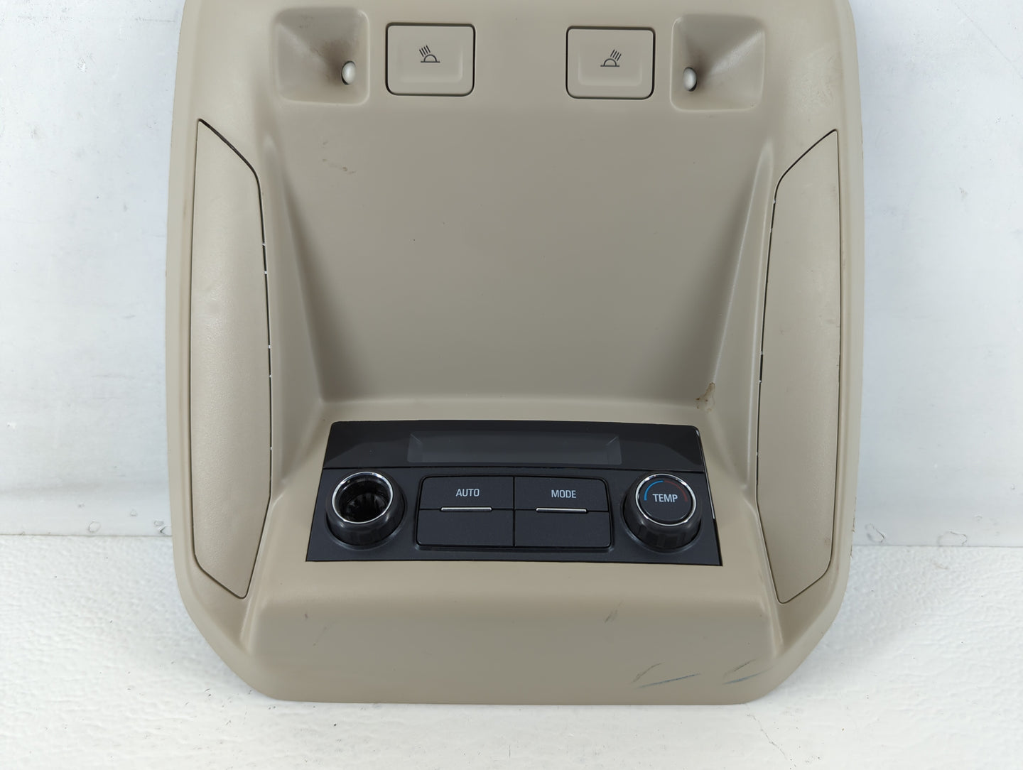 2019 Chevrolet Suburban 1500 Overhead Roof Console - Oemusedautoparts1.com