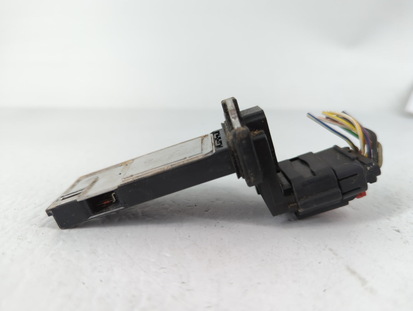 Chevrolet Suburban 1500 Mass Air Flow Meter Maf - Oemusedautoparts1.com