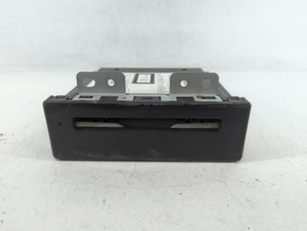 compare product Chevrolet Suburban 1500 Am Fm Cd Player Radio Receiver