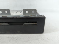 Chevrolet Suburban 1500 Am Fm Cd Player Radio Receiver - Oemusedautoparts1.com