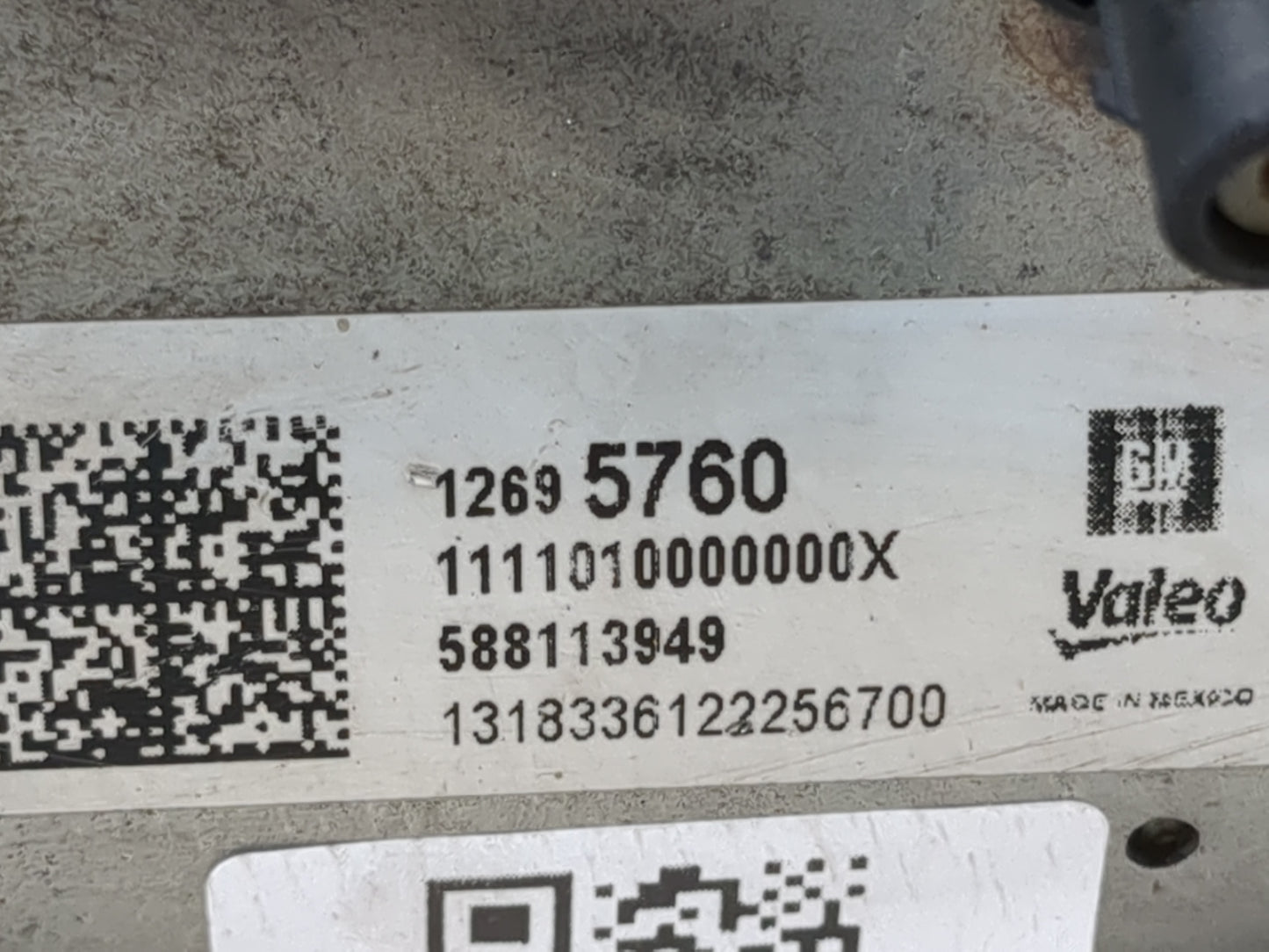 2015-2020 Chevrolet Tahoe Car Starter Motor Solenoid OEM P/N:12695760 Fits Fits 2014 2015 2016 2017 2018 2019 2020 OEM Used 