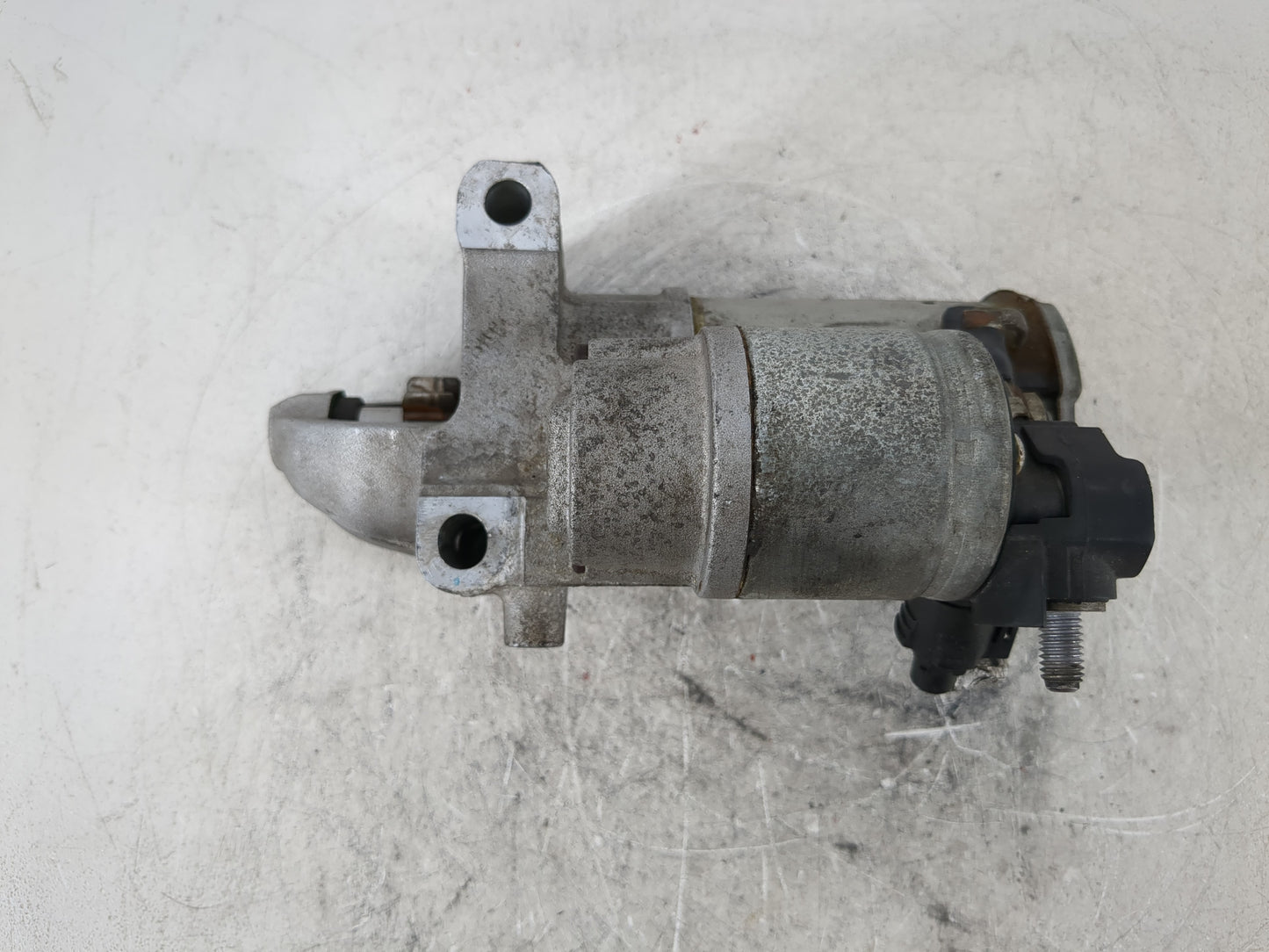 2015-2020 Chevrolet Tahoe Car Starter Motor Solenoid OEM P/N:12695760 Fits Fits 2014 2015 2016 2017 2018 2019 2020 OEM Used 