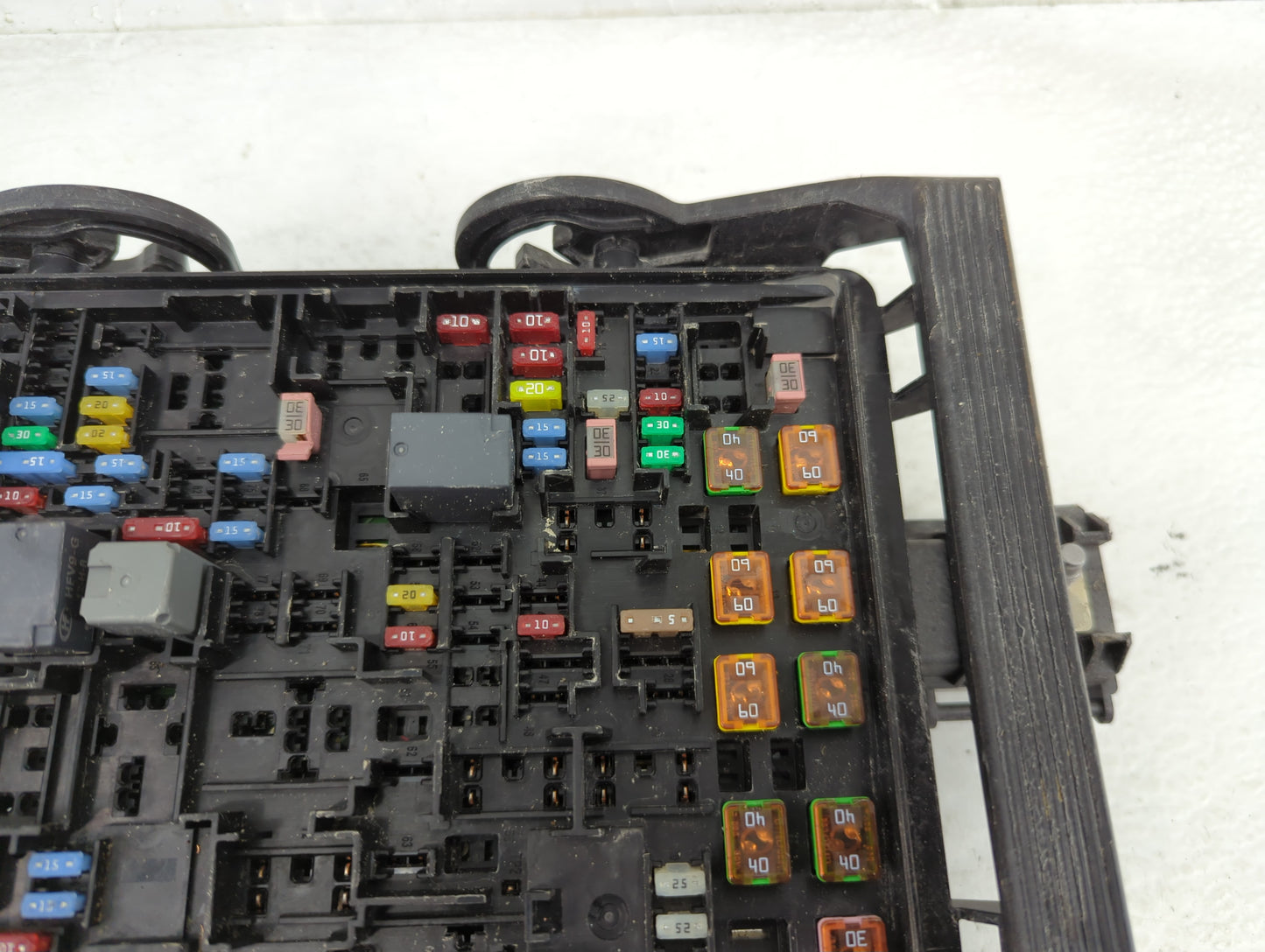 2015-2020 Chevrolet Tahoe Fusebox Fuse Box Panel Relay Module P/N:554464190 84114437 Fits Fits 2015 2016 2017 2018 2019 2020