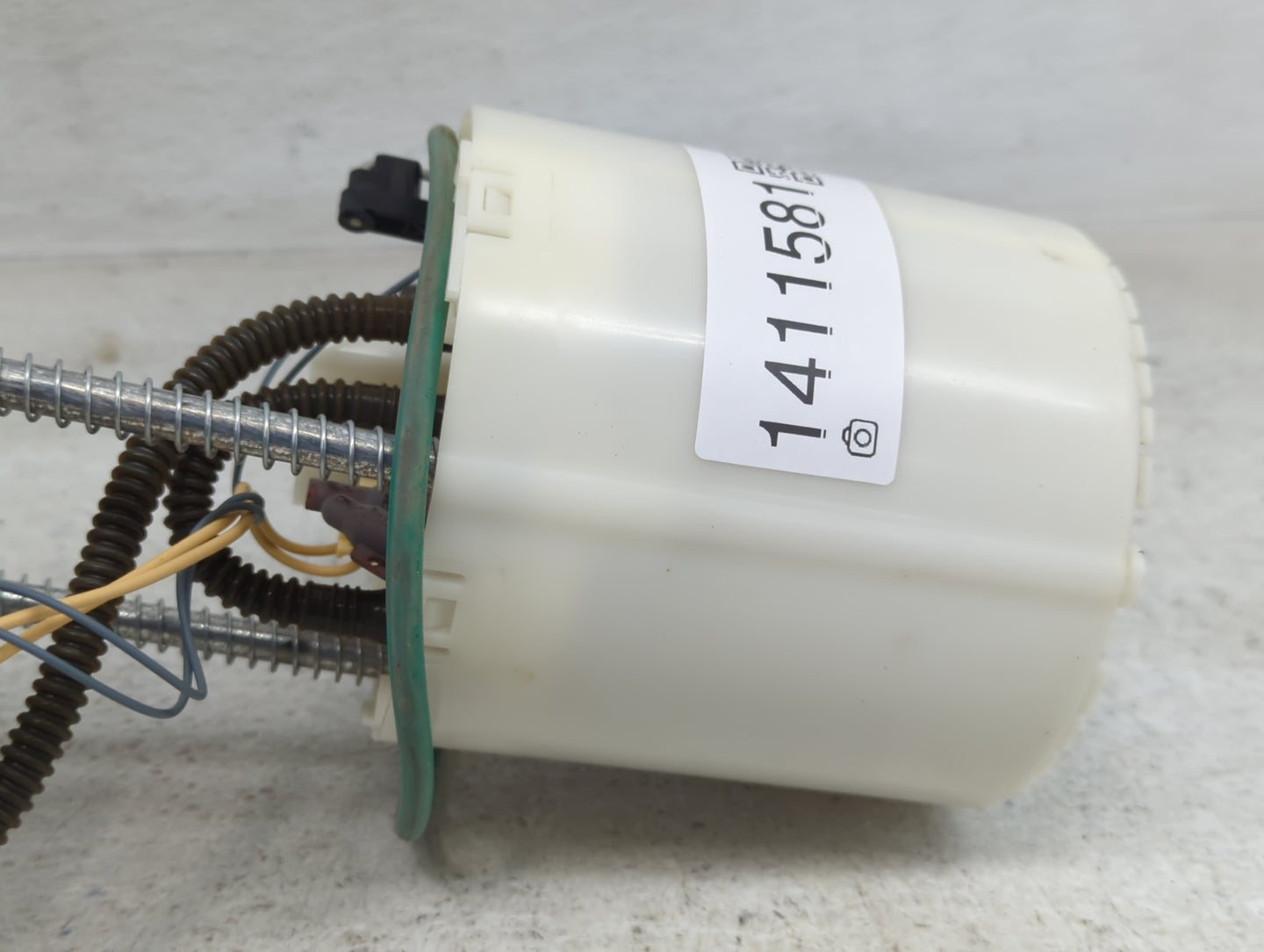 2017-2020 Chevrolet Tahoe Electrical Gas Fuel Pump Assembly - Oemusedautoparts1.com