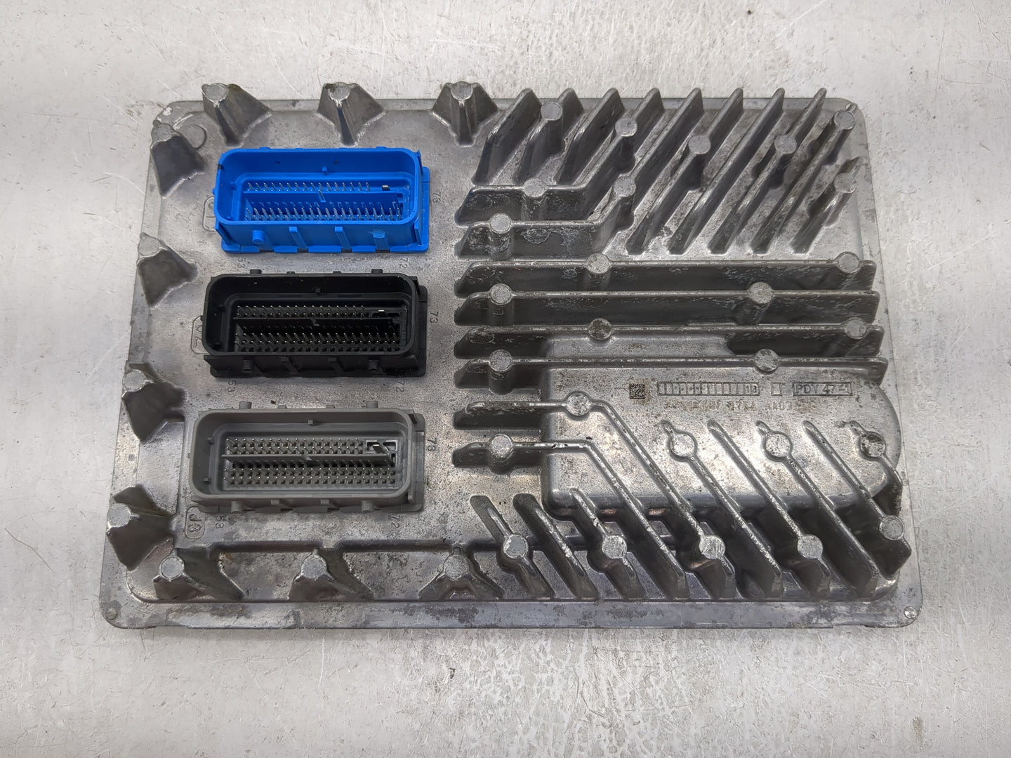 2019-2020 Chevrolet Tahoe PCM Engine Control Computer ECU ECM PCU OEM P/N:12695211 Fits Fits 2018 2019 2020 2021 OEM Used Au