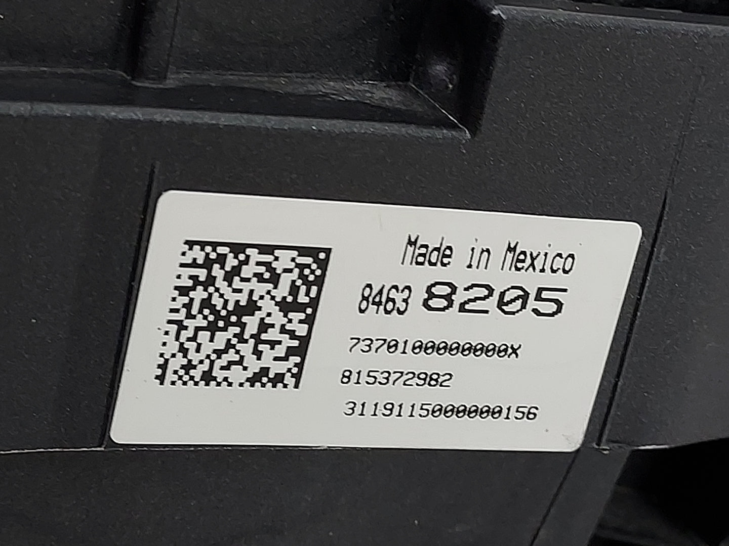 2017-2020 Chevrolet Tahoe Radio Control Panel - Oemusedautoparts1.com