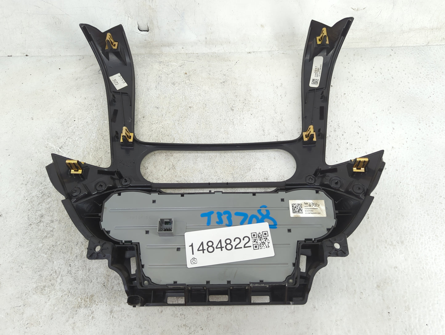 2017-2020 Chevrolet Tahoe Climate Control Module Temperature AC/Heater Replacement P/N:84258727 815372982 Fits OEM Used Auto