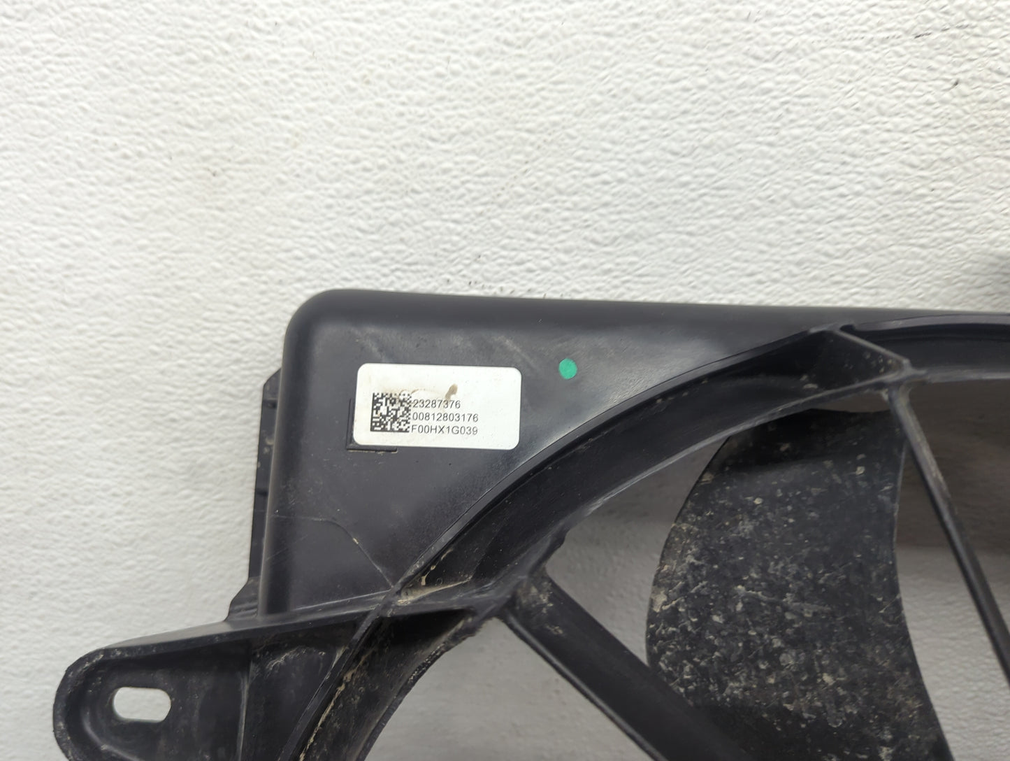 2015-2020 Chevrolet Tahoe Electric Radiator Cooling Fan Motor Assembly P/N:23287376 00812803176 Fits OEM Used Auto Parts - O