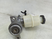 2015-2020 Chevrolet Tahoe Brake Master Cylinder 1492273 - Oemusedautoparts1.com