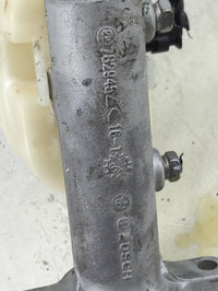 2015-2020 Chevrolet Tahoe Brake Master Cylinder 1492273 - Oemusedautoparts1.com