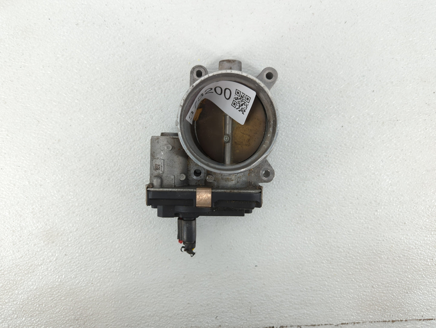 2015-2018 Chevrolet Tahoe Throttle Body P/N:12678224 12617792 Fits Fits 2014 2015 2016 2017 2018 2019 OEM Used Auto Parts - 