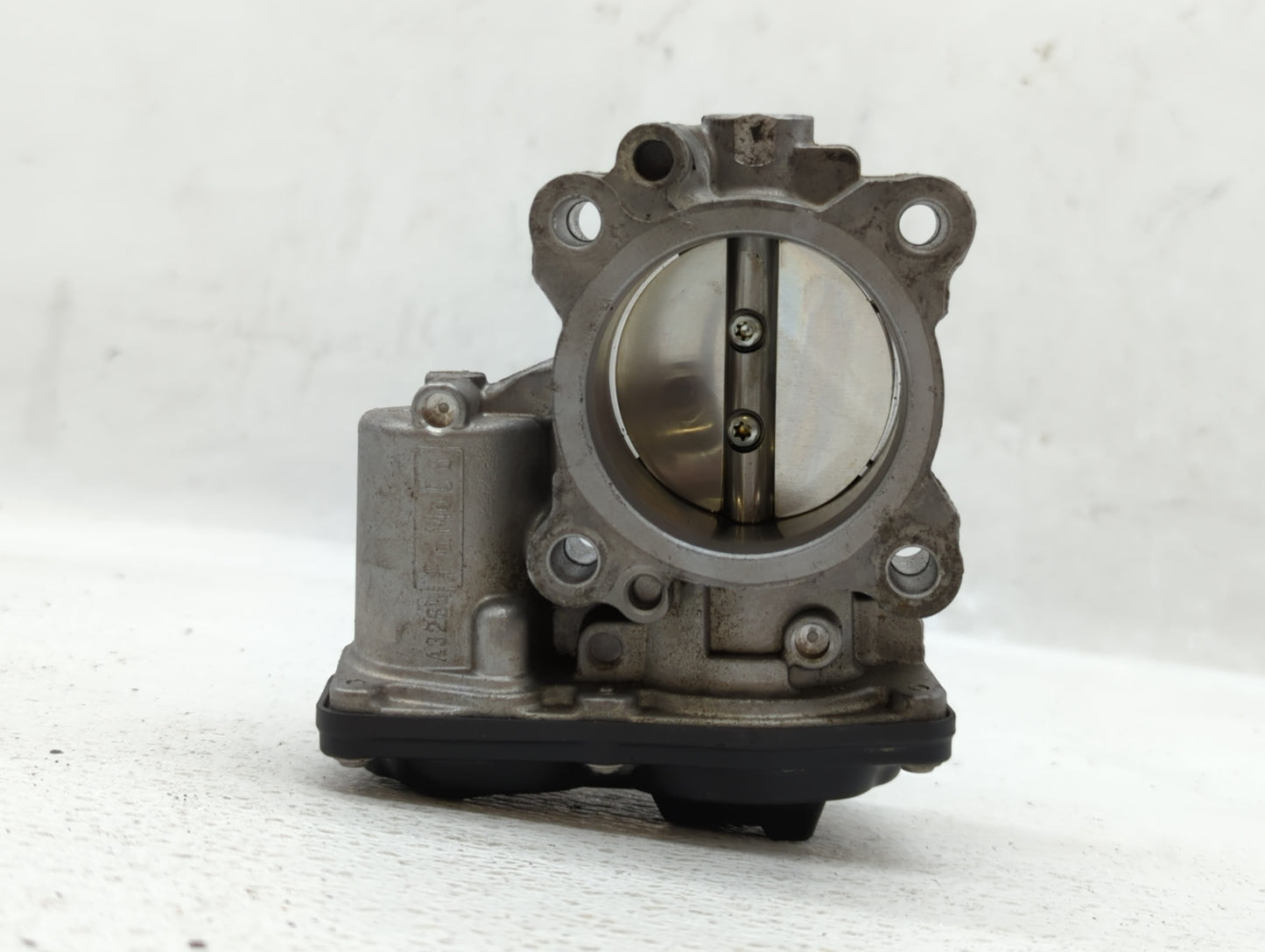 2015-2022 Chevrolet Tahoe Throttle Body P/N:DS7G-9F991-CA Fits Fits 2014 2015 2016 2017 2018 2019 2020 2021 2022 OEM Used Au