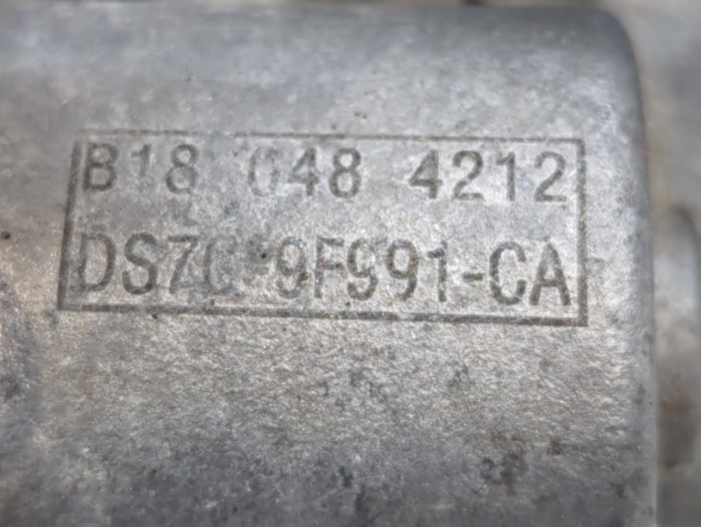 2015-2022 Chevrolet Tahoe Throttle Body P/N:DS7G-9F991-CA Fits Fits 2014 2015 2016 2017 2018 2019 2020 2021 2022 OEM Used Au