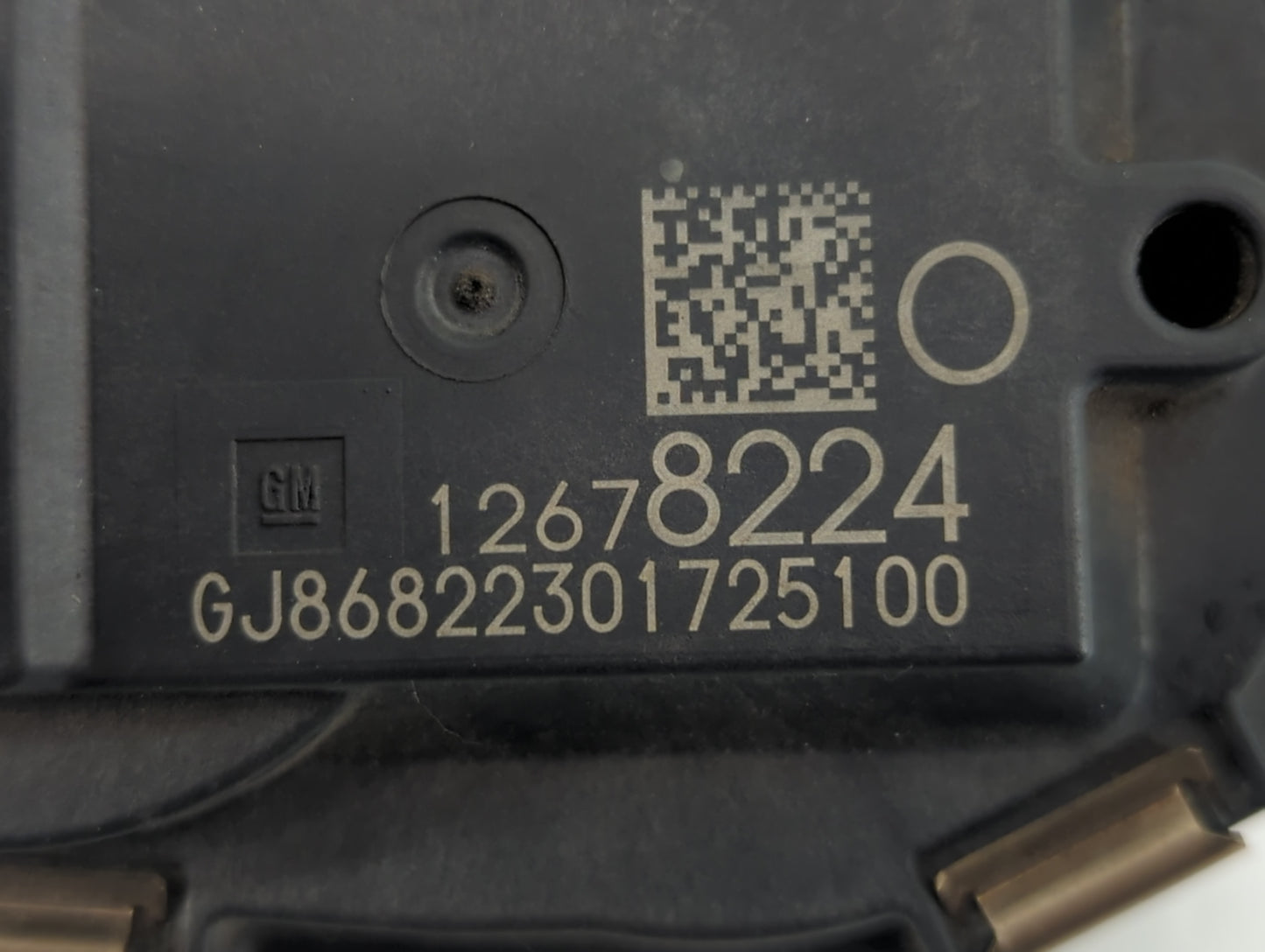 2015-2022 Chevrolet Tahoe Throttle Body P/N:12678224 Fits Fits 2014 2015 2016 2017 2018 2019 2020 2021 2022 OEM Used Auto Pa