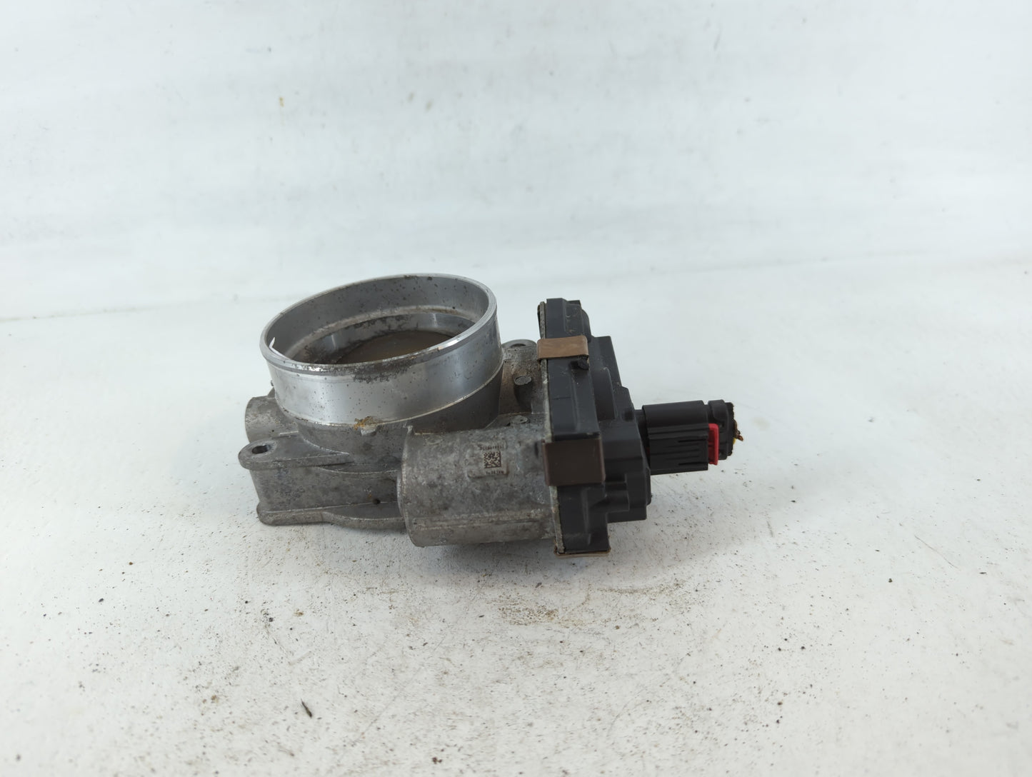 2015-2022 Chevrolet Tahoe Throttle Body P/N:12678224 Fits Fits 2014 2015 2016 2017 2018 2019 2020 2021 2022 OEM Used Auto Pa