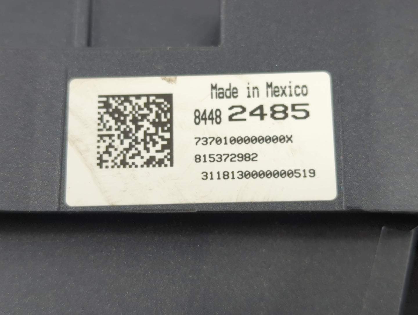 2017-2020 Chevrolet Tahoe Radio AM FM Cd Player Receiver Replacement P/N:84482485 Fits Fits 2017 2018 2019 2020 OEM Used Aut