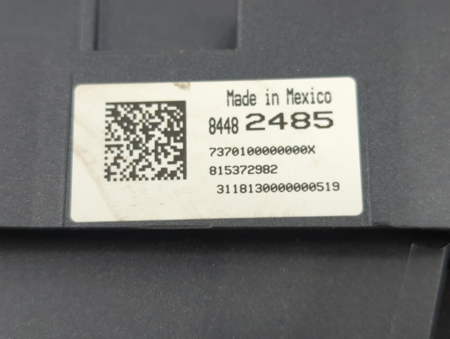 2017-2020 Chevrolet Tahoe Radio AM FM Cd Player Receiver Replacement P/N:84482485 Fits Fits 2017 2018 2019 2020 OEM Used Aut