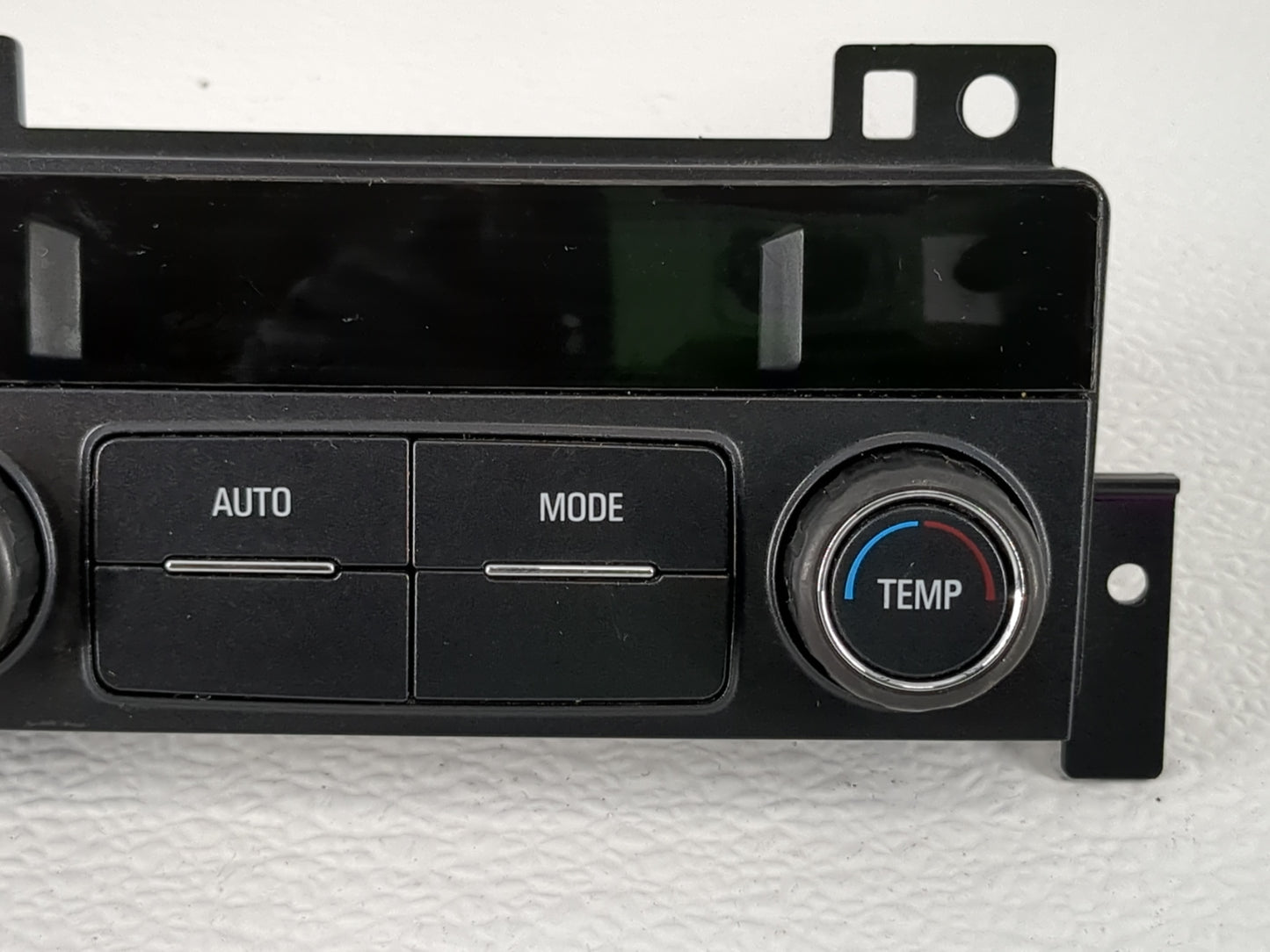 2018-2022 Chevrolet Traverse Climate Control Module Temperature AC/Heater Replacement P/N:23507152 Fits OEM Used Auto Parts 