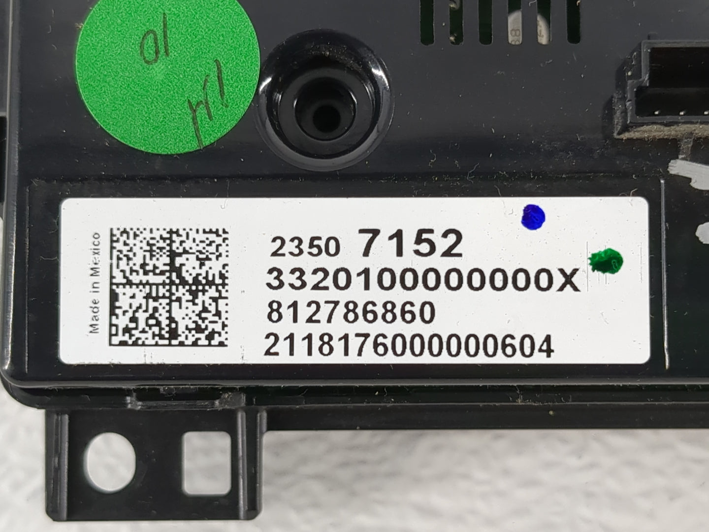 2018-2022 Chevrolet Traverse Climate Control Module Temperature AC/Heater Replacement P/N:23507152 Fits OEM Used Auto Parts 