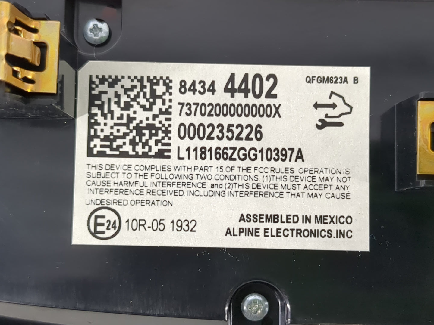 2018-2022 Chevrolet Traverse Climate Control Module Temperature AC/Heater Replacement P/N:84344402 Fits OEM Used Auto Parts 