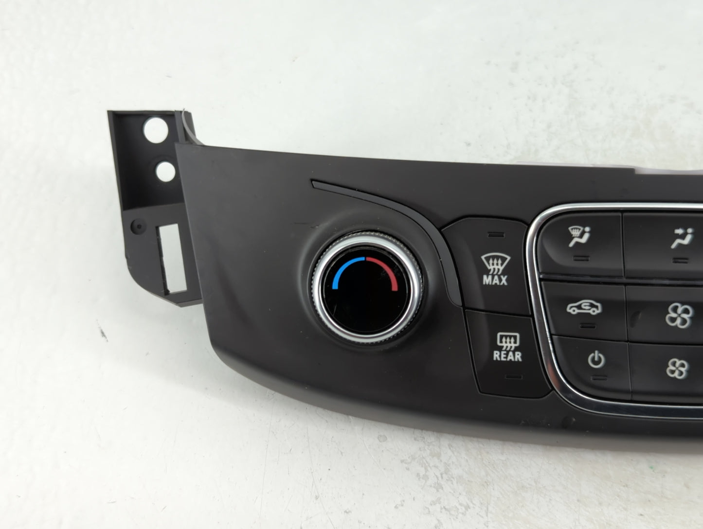 2018-2022 Chevrolet Traverse Climate Control Module Temperature AC/Heater Replacement P/N:84344401 Fits OEM Used Auto Parts 