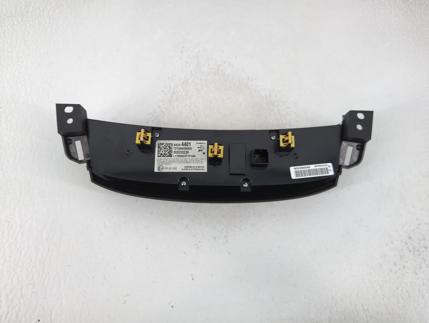 2018-2022 Chevrolet Traverse Climate Control Module Temperature AC/Heater Replacement P/N:84344401 Fits OEM Used Auto Parts 