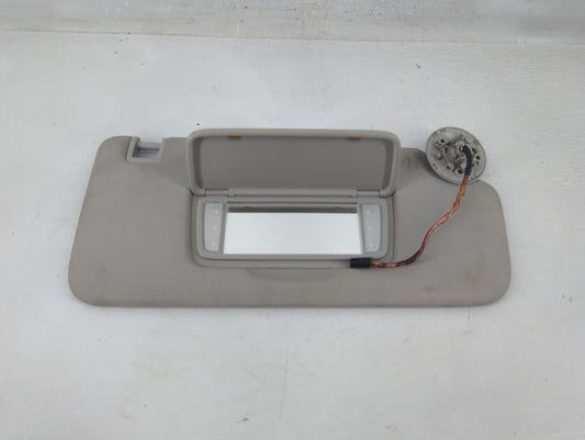 2018-2022 Chevrolet Traverse Sun Visor Shade Replacement Passenger Right Mirror Fits Fits 2018 2019 2020 2021 2022 OEM Used 