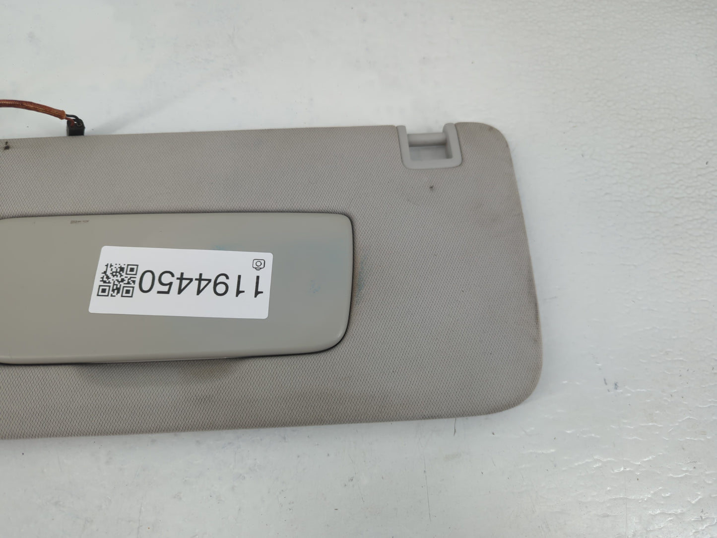 2018-2022 Chevrolet Traverse Sun Visor Shade Replacement Driver Left Mirror Fits Fits 2018 2019 2020 2021 2022 OEM Used Auto