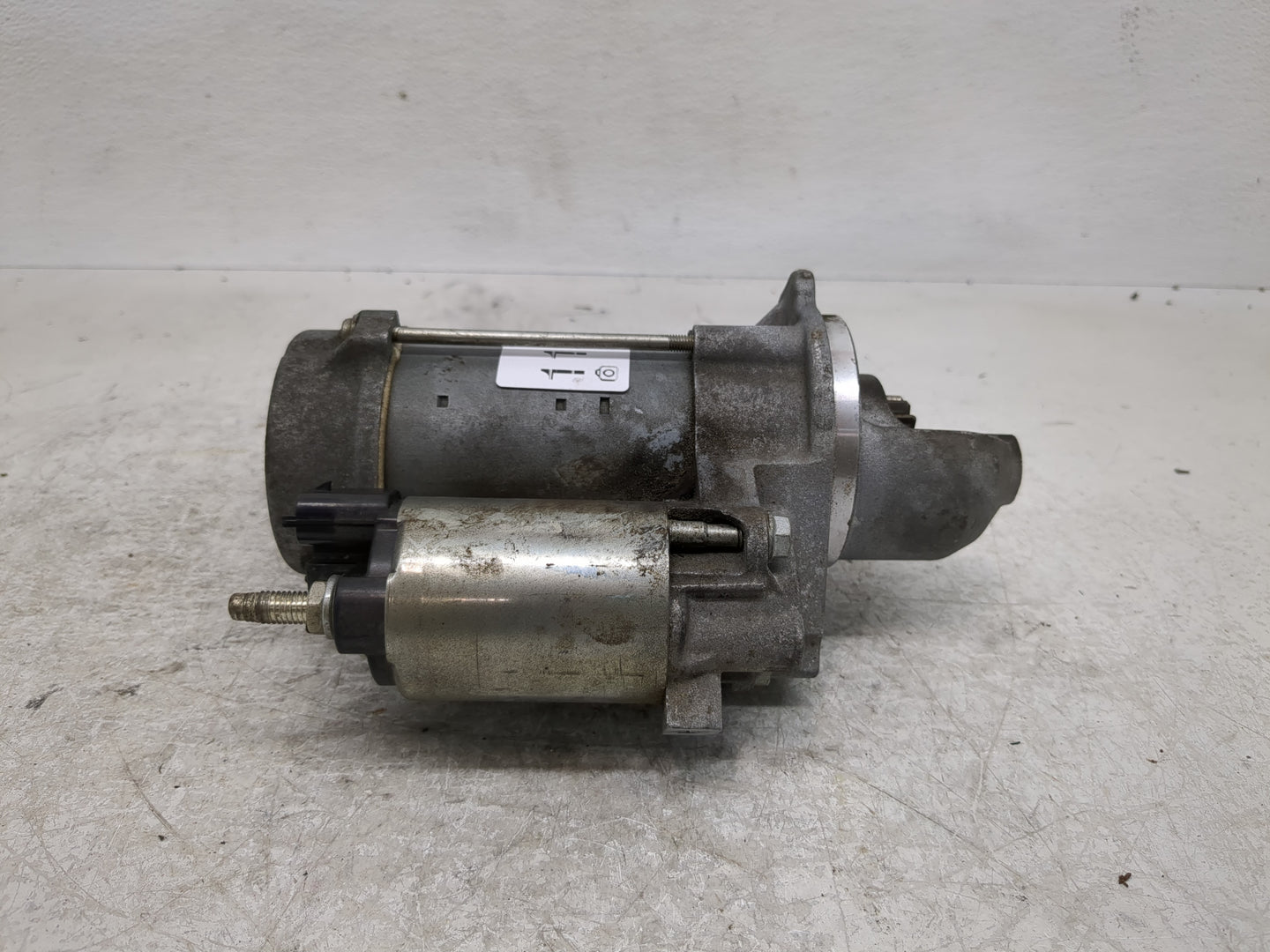 2019 Chevrolet Traverse ABS Pump Control Module Replacement P/N:TN438000-2140 Fits Fits 1999 OEM Used Auto Parts - Oemusedau