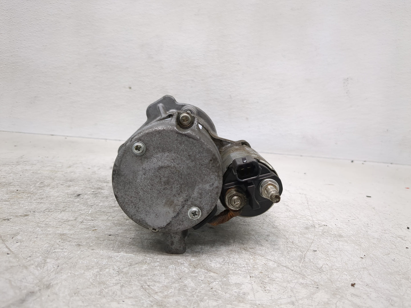 2019 Chevrolet Traverse ABS Pump Control Module Replacement P/N:TN438000-2140 Fits Fits 1999 OEM Used Auto Parts - Oemusedau