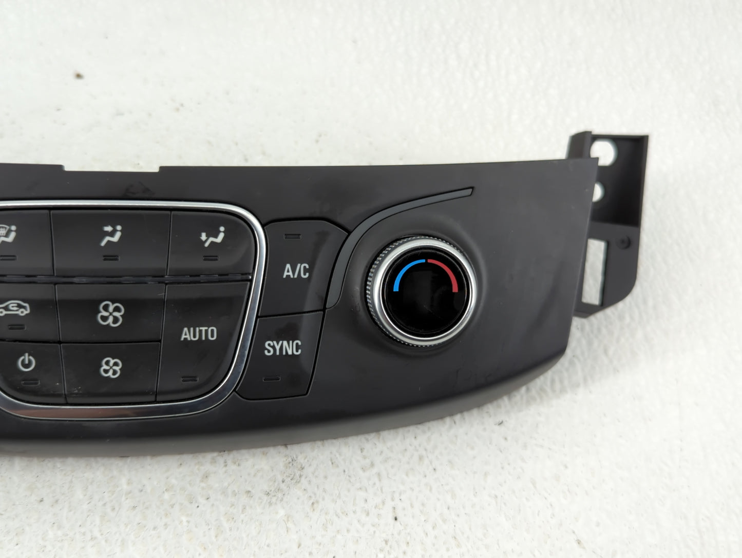 2018-2022 Chevrolet Traverse Climate Control Module Temperature AC/Heater Replacement P/N:84344401 Fits OEM Used Auto Parts 