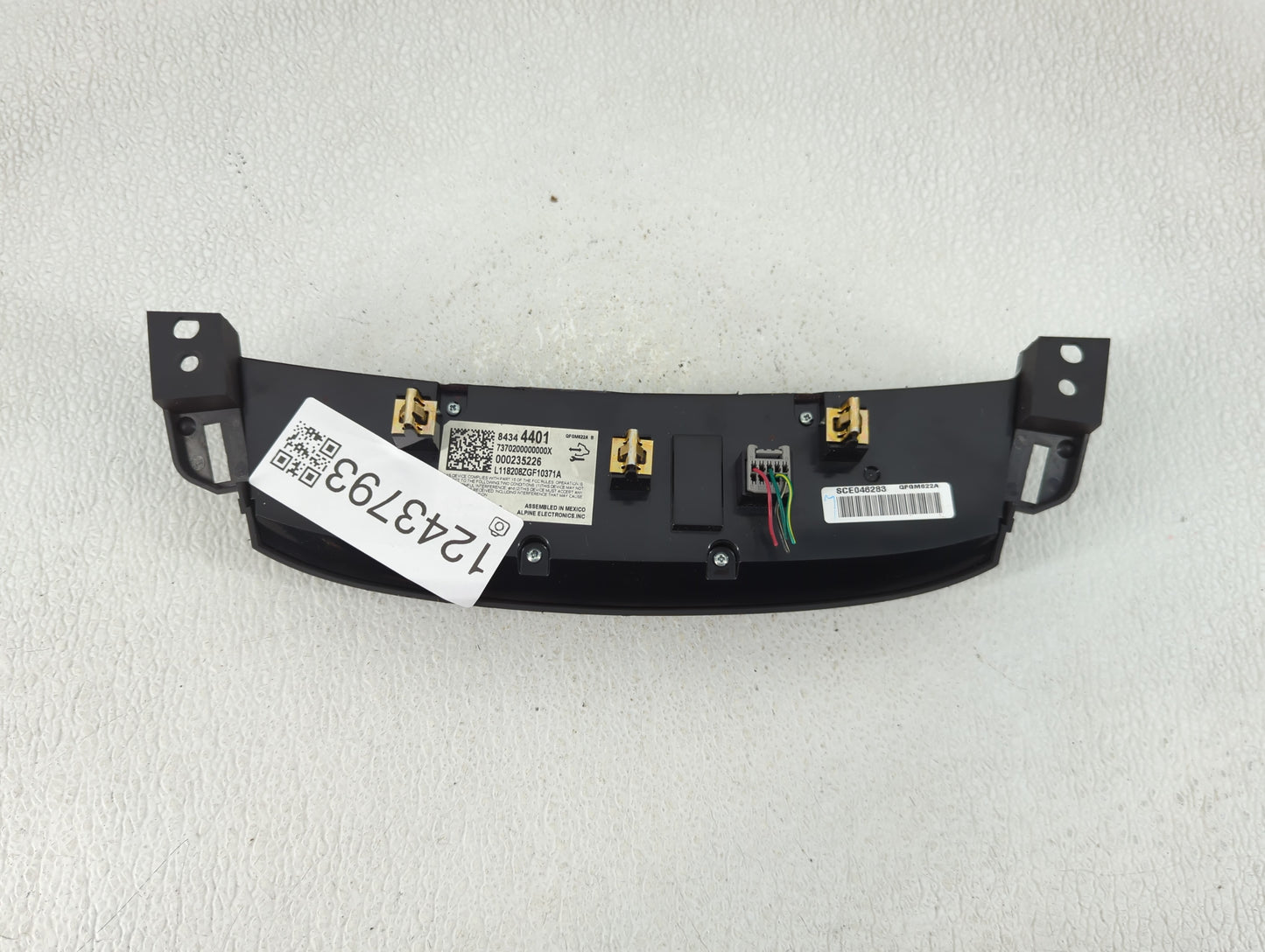 2018-2022 Chevrolet Traverse Climate Control Module Temperature AC/Heater Replacement P/N:84344401 Fits OEM Used Auto Parts 
