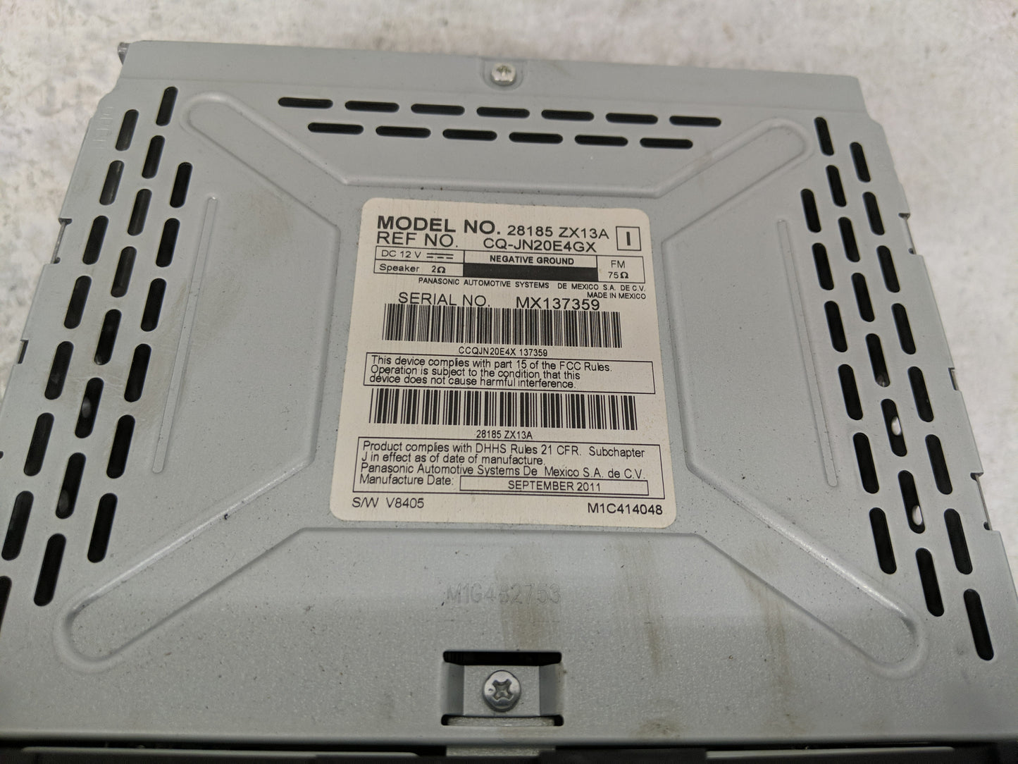 2019 Chevrolet Traverse Radio AM FM Cd Player Receiver Replacement P/N:28185 ZX13A Fits OEM Used Auto Parts - Oemusedautopar