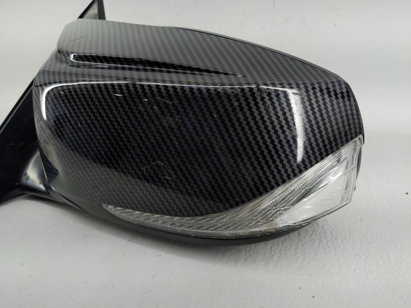 2018-2022 Chevrolet Traverse Driver Side View Mirror - Left Door Mirror OEM Used - Oemusedautoparts1.com