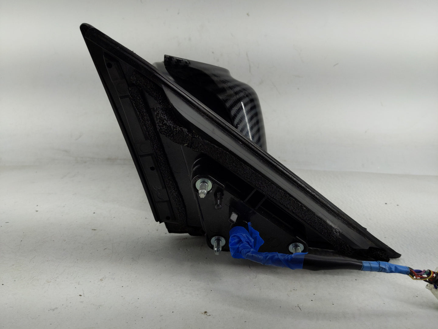 2018-2022 Chevrolet Traverse Driver Side View Mirror - Left Door Mirror OEM Used - Oemusedautoparts1.com