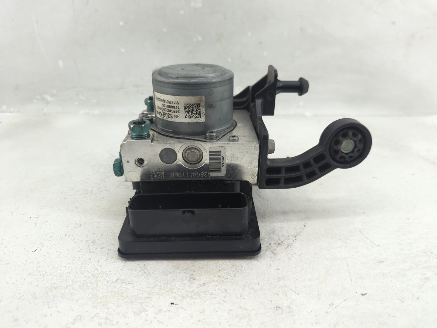 2019-2022 Chevrolet Traverse ABS Pump Control Module Replacement P/N:84502698 Fits Fits 2019 2020 2021 2022 OEM Used Auto Pa