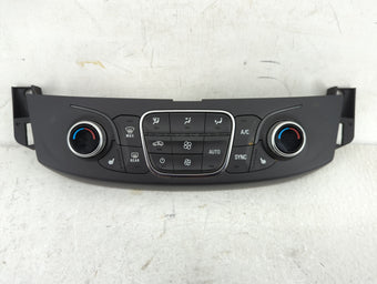 compare product 2018-2022 Chevrolet Traverse Climate Control Module Temperature AC/Heater Replacement P/N:000235226 84344402 Fits OEM Used Auto Parts