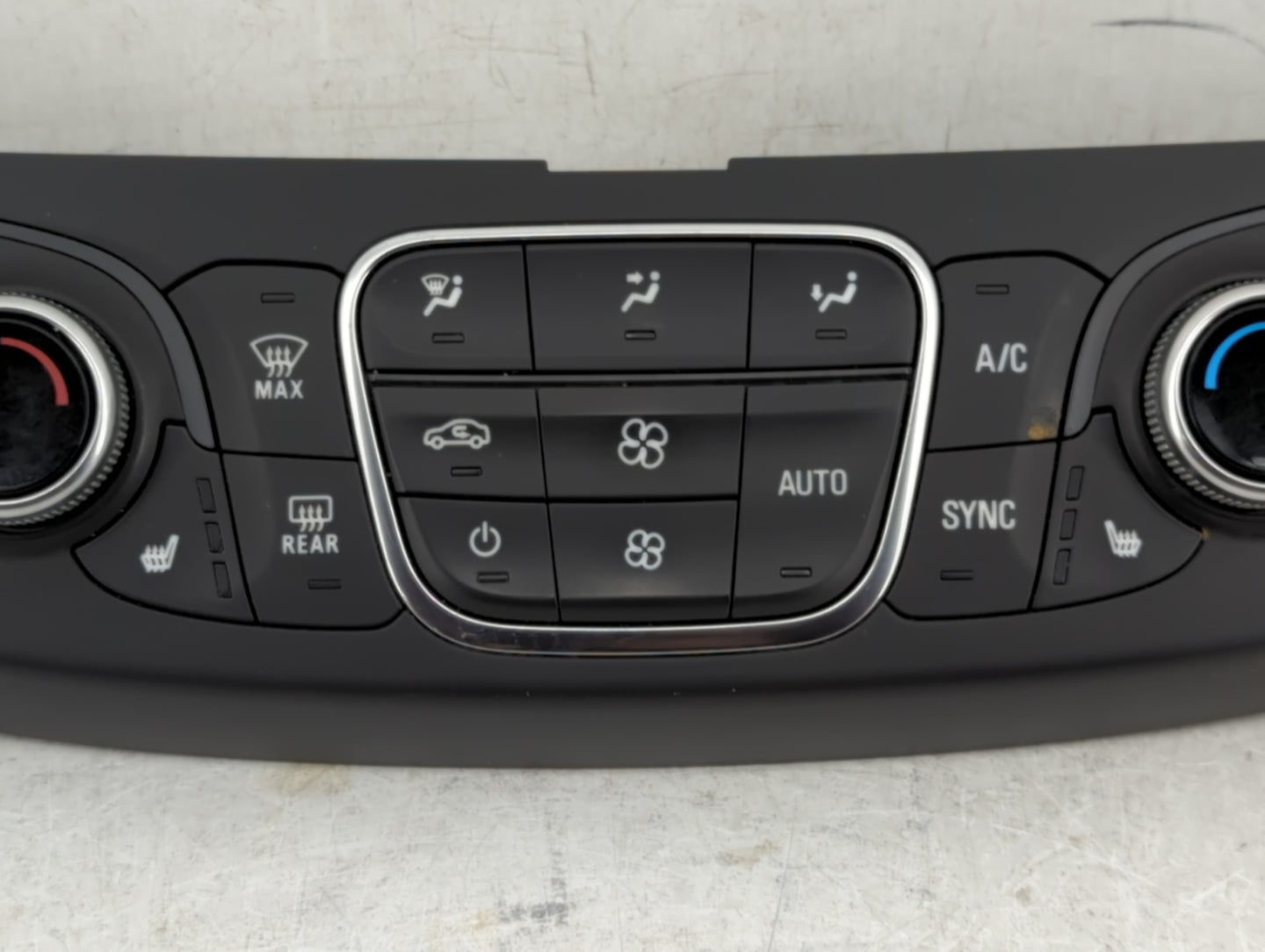 2018-2022 Chevrolet Traverse Climate Control Module Temperature AC/Heater Replacement P/N:000235226 84344402 Fits OEM Used A